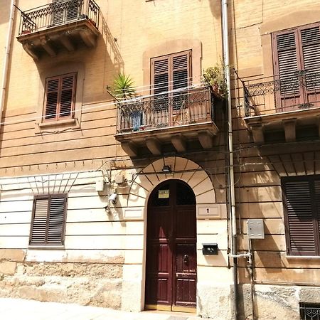Hotel Guastella House Palermo Esterno foto